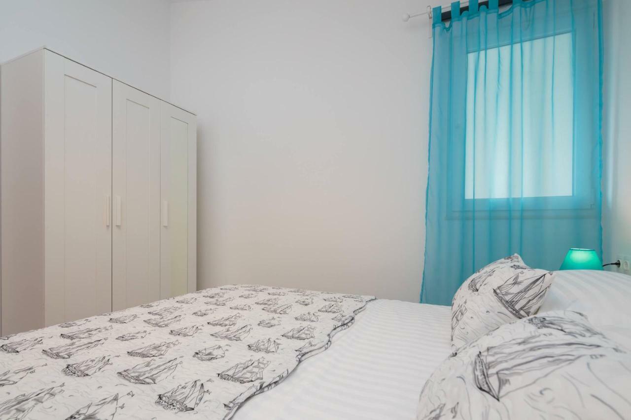 Kaštela Apartmani Ujakovic מראה חיצוני תמונה